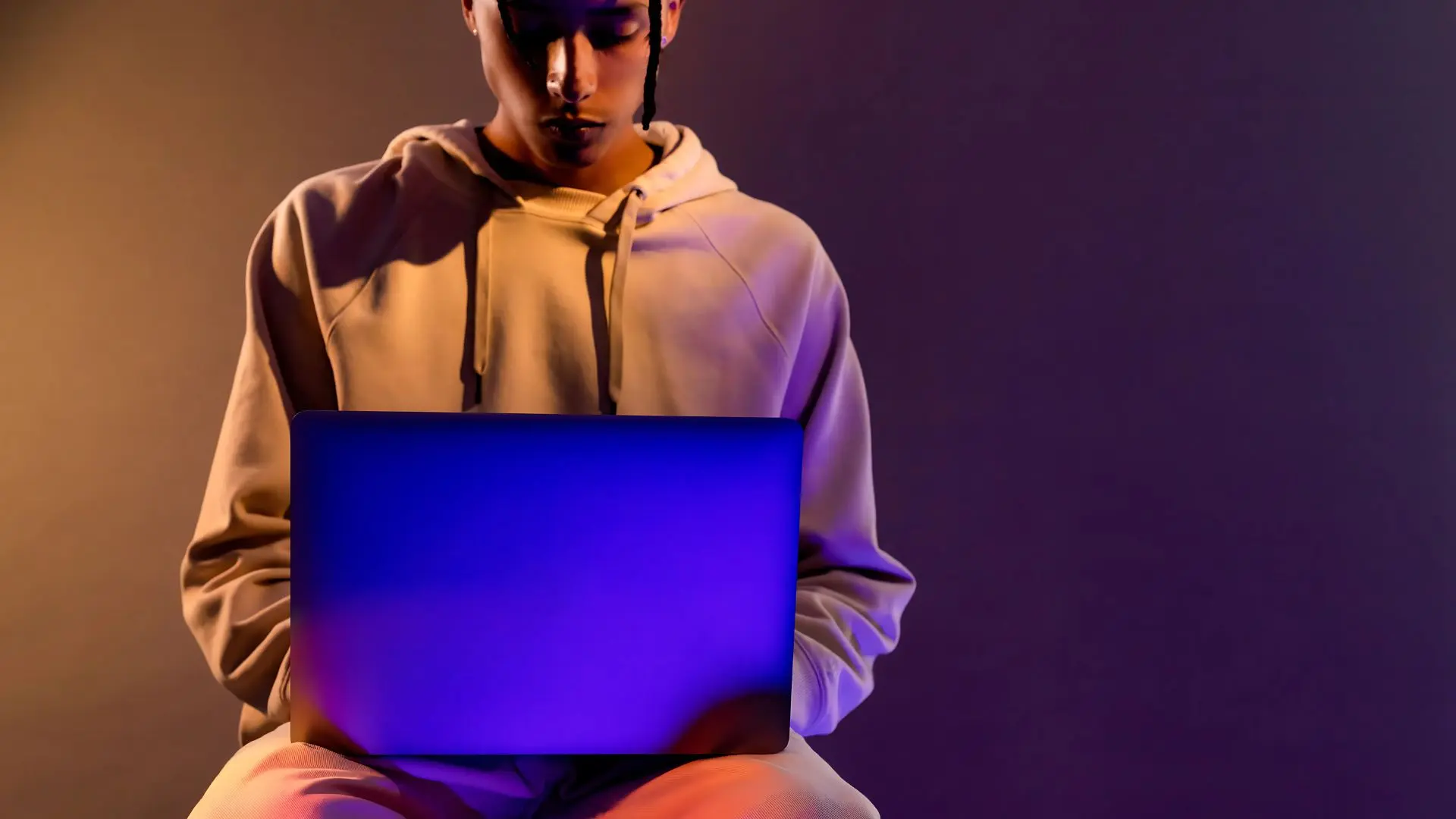 Design Trends 2025: Where Tech Meets Emotion (And How to Use It)